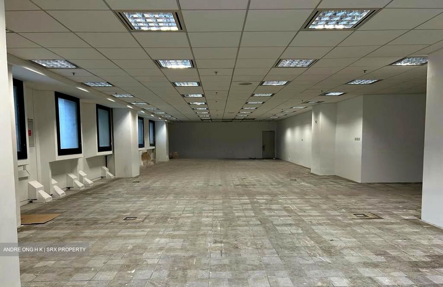 Ngee Ann City (D9), Office #459557761